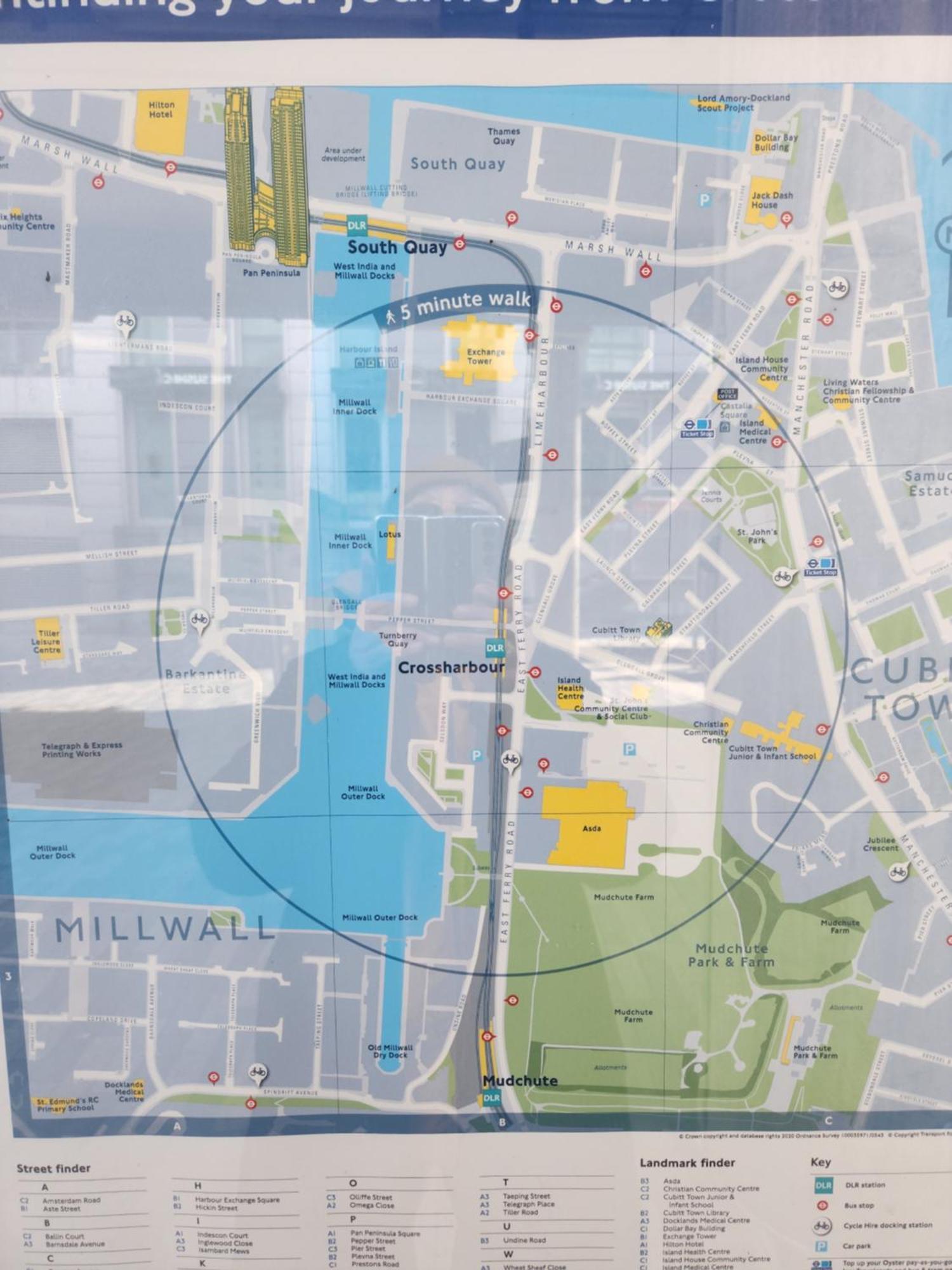 Canary Wharf O2 Tower Bridge Apartment Лондон Стая снимка